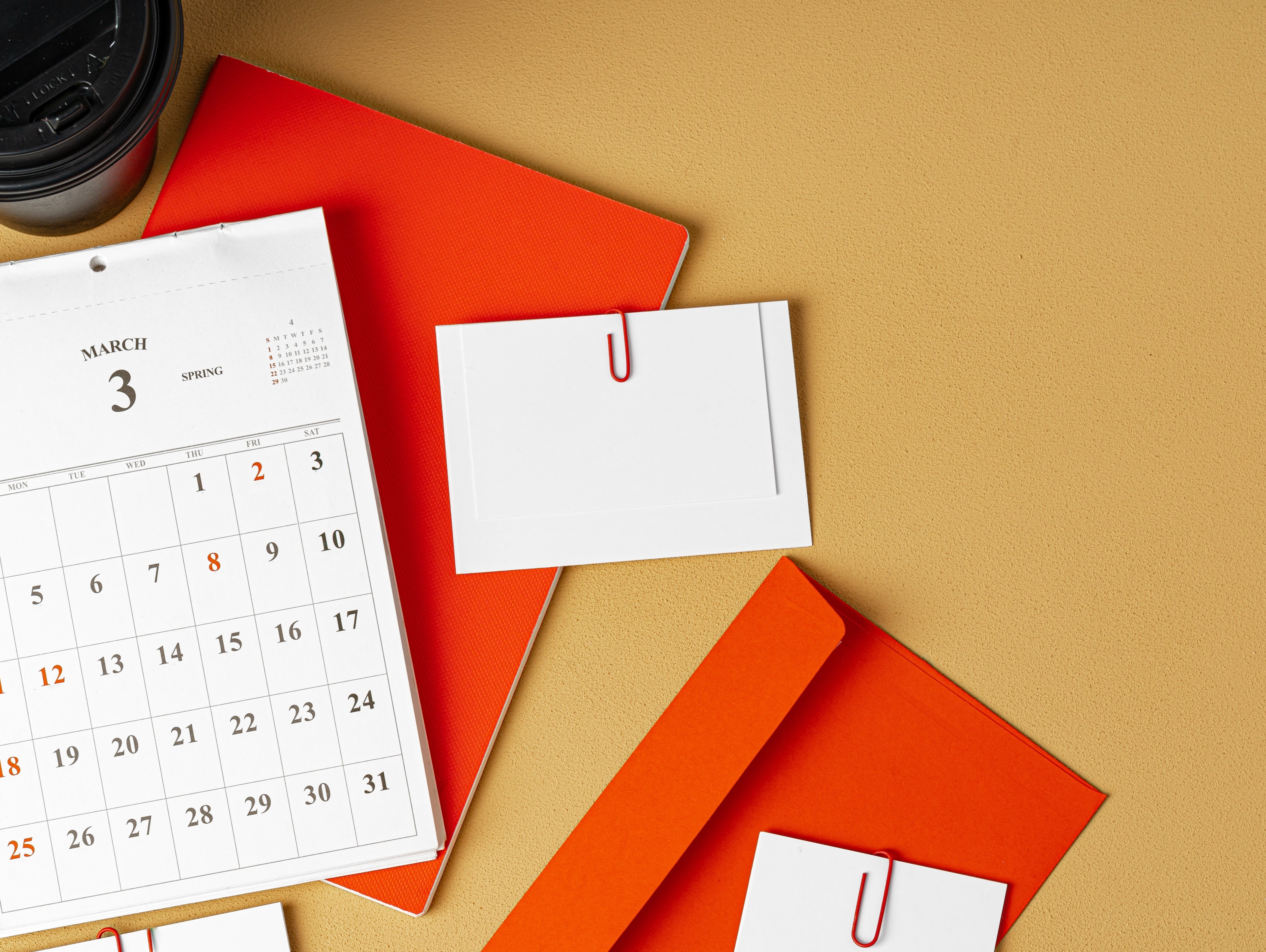 לוח שנה ממותג: פתרון מיתוג פשוט שמשאיר אותך בזיכרון כל השנה